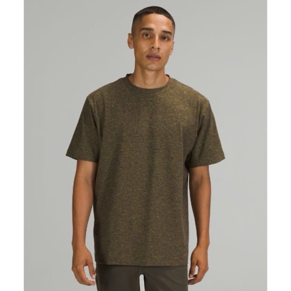 Men’s Lululemon Shirt - Size Large